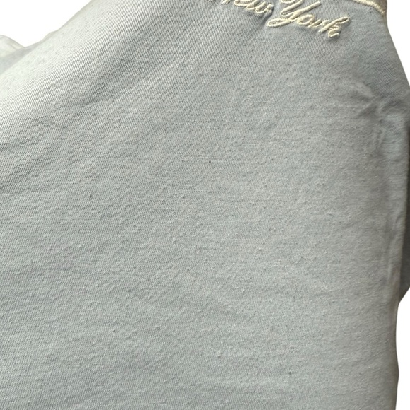 4/$25 Abercrombie kids Long Sleeve Embroidered Logo Tee Shirt Girls 9/10 Blue - Picture 8 of 8